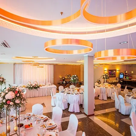 Glamour - Restaurant & 3*