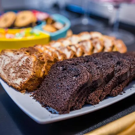 Lägenhetshotell Glamour - Restaurant & 4*