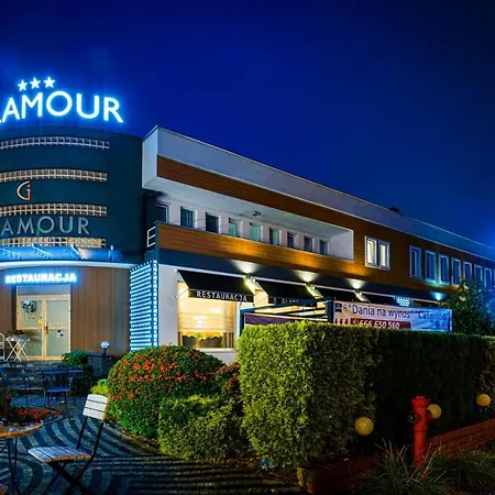 Hotel apartamentowy Glamour - Restaurant & 3*