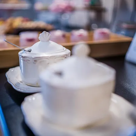 Glamour - Restaurant & Przeźmierowo