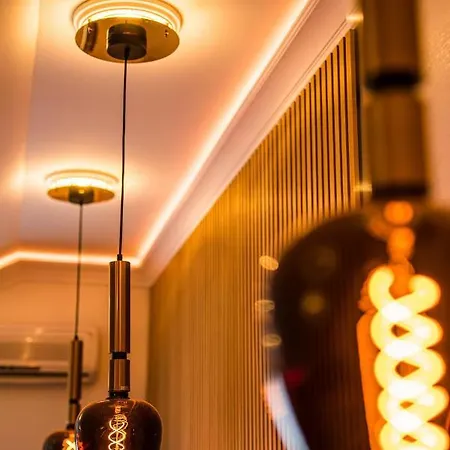 Glamour - Restaurant & Lägenhetshotell Przeźmierowo