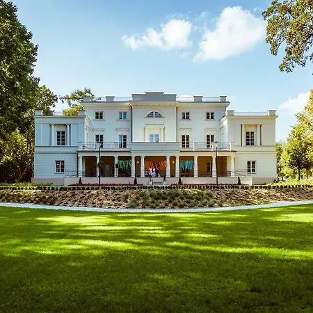 Glamour - Restaurant & 3* Przeźmierowo