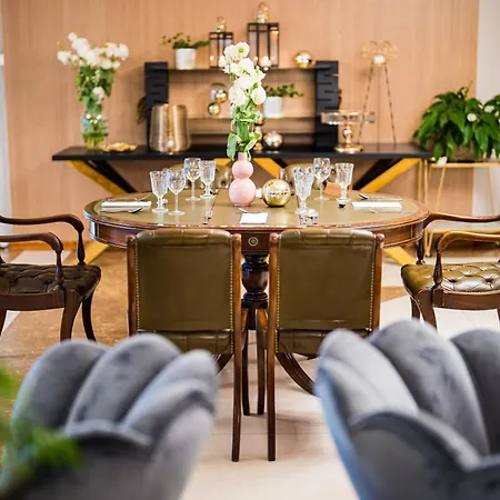 Hotel apartamentowy Glamour - Restaurant &
