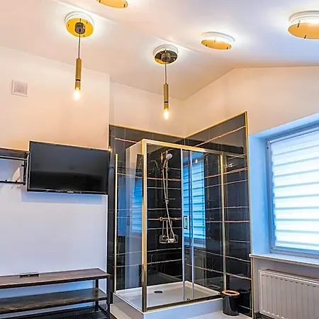 Apart Otel Glamour - Restaurant & 4*