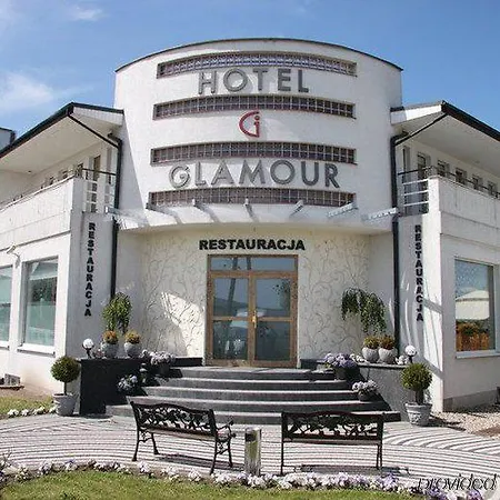 Glamour - Restaurant & 4*