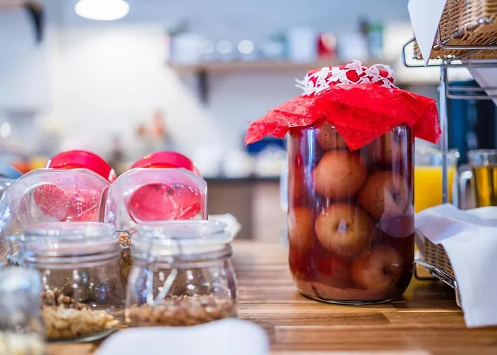 Glamour - Restaurant & Ξενοδοχείο με διαμερίσματα Przeźmierowo