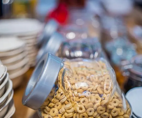 Apart Otel Glamour - Restaurant & Przeźmierowo