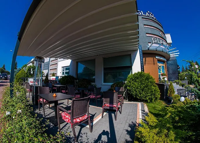 Ξενοδοχείο με διαμερίσματα Glamour - Restaurant &