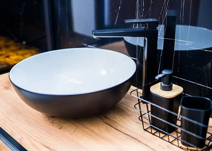 Ξενοδοχείο με διαμερίσματα Glamour - Restaurant & Przeźmierowo