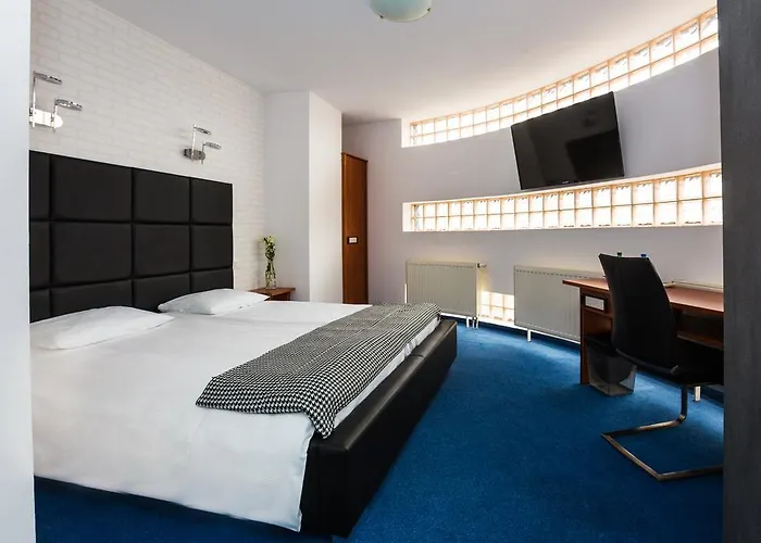 Glamour - Restaurant & Apart Otel 4*