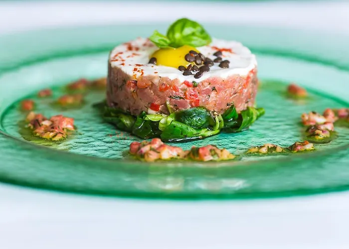 Apart Otel Glamour - Restaurant & 4*